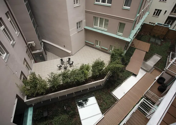 Luxury Spalena Apartment Prague
