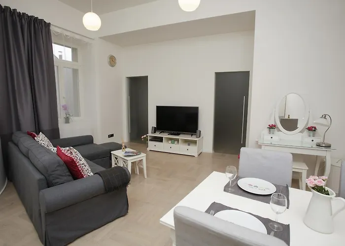 Luxury Spalena Apartment