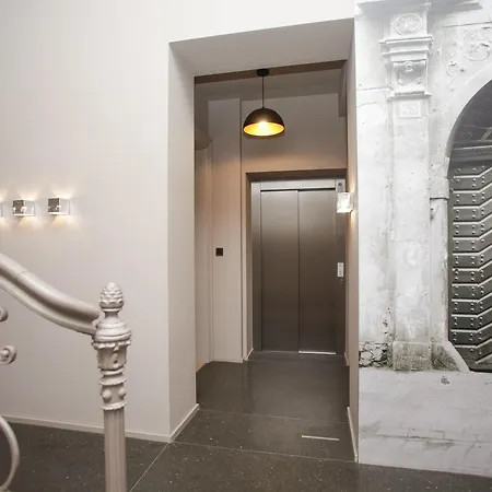 Luxury Spalena Apartment