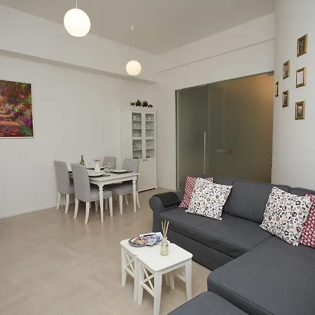 Luxury Spálená