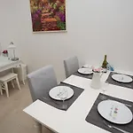 Lägenhet Luxury Spalena