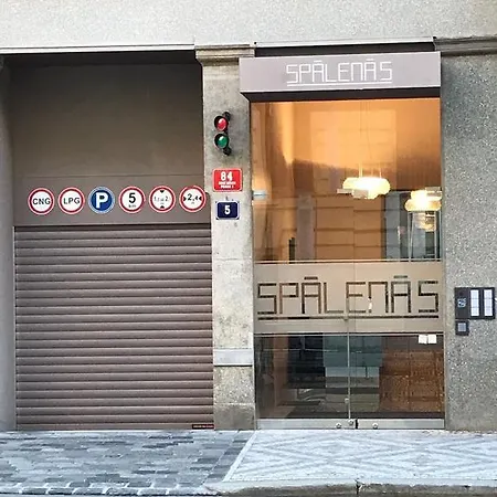 Luxury Spálená